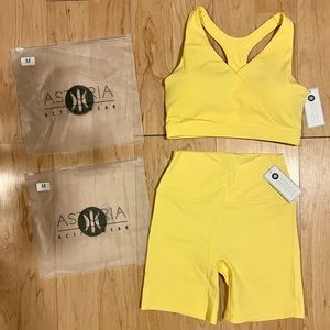 New! Beautiful Marigold Yellow Activewear  / Workout Set From Astoria - Medium